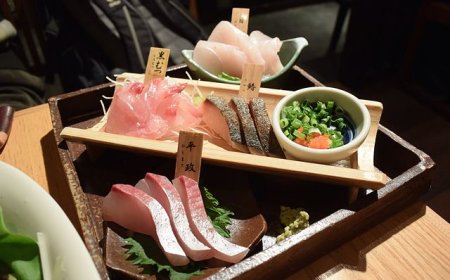 Beautiful Sashimi Art from Sashimi Fish Slices