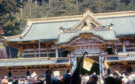 10 famous sacred temples in Japan