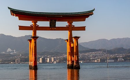 The legendary Torii gate along the land of "Phu Tang"