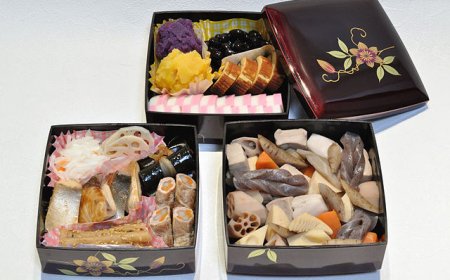 Osechi – Traditional food for Tet in Japan
