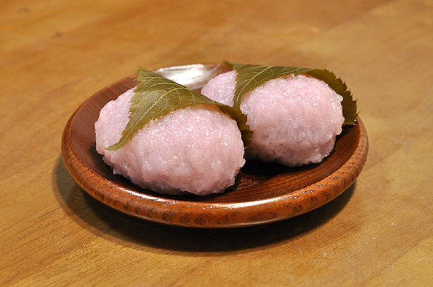 Lịch sử lâu đời của bánh Mochi