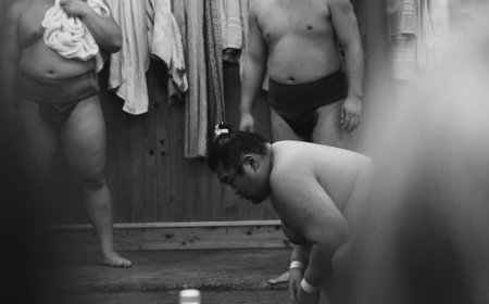 A Hit Among Foreign Tourists: Tokyo's "Sumo Restaurant"