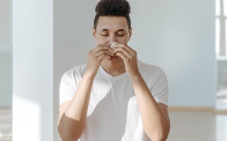 Why is autumn in Japan often associated with nasal congestion, and how to prevent it?