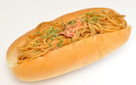 Yakisoba Pan - Japan’s unique noodle sandwich