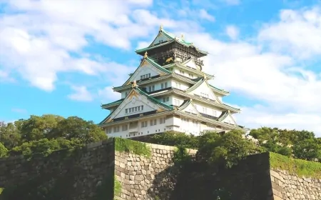 Osaka Castle: History and Charm Combined