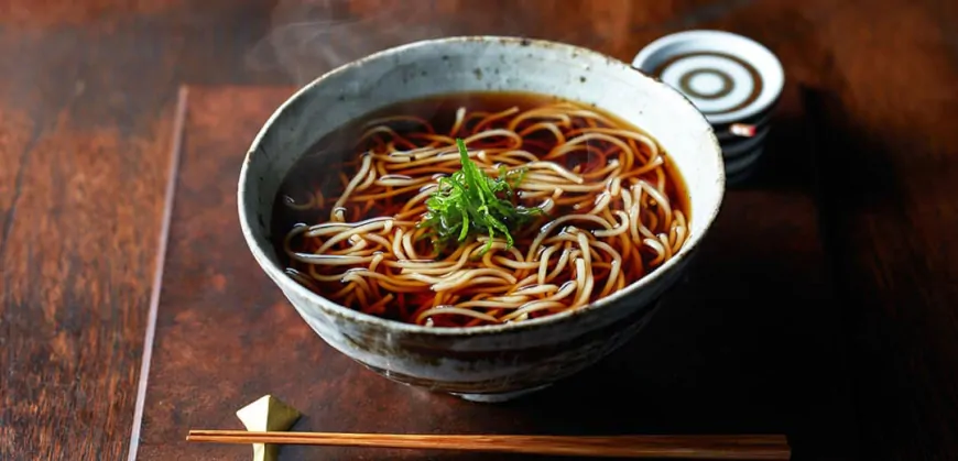 Toshikoshi soba: a Japanese tradition to eat before the New Year